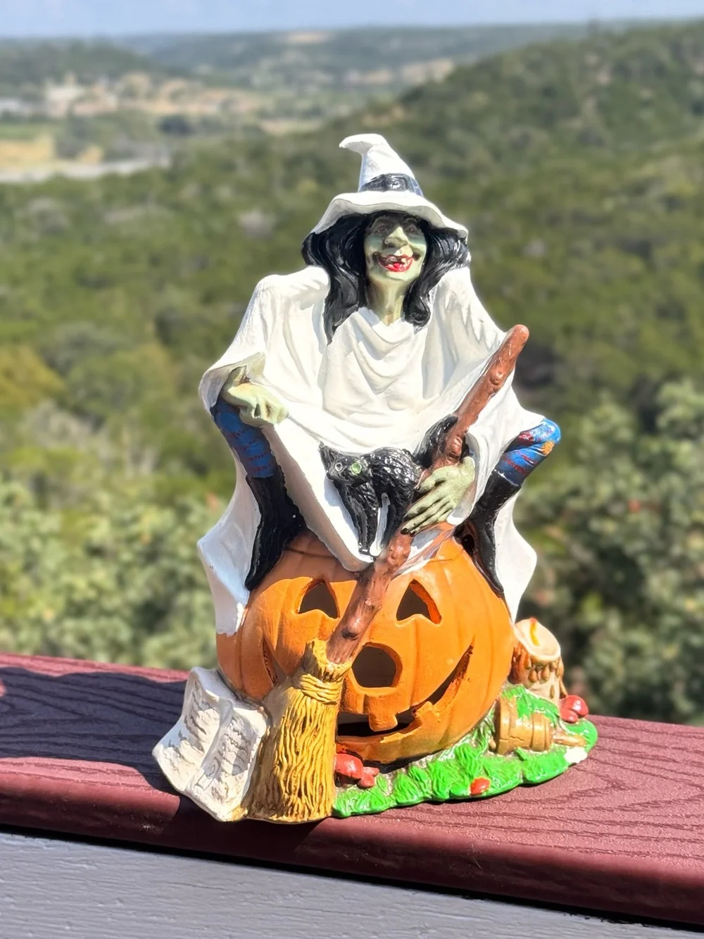 Vintage Byron Molds 1970 Ceramic Seated Witch